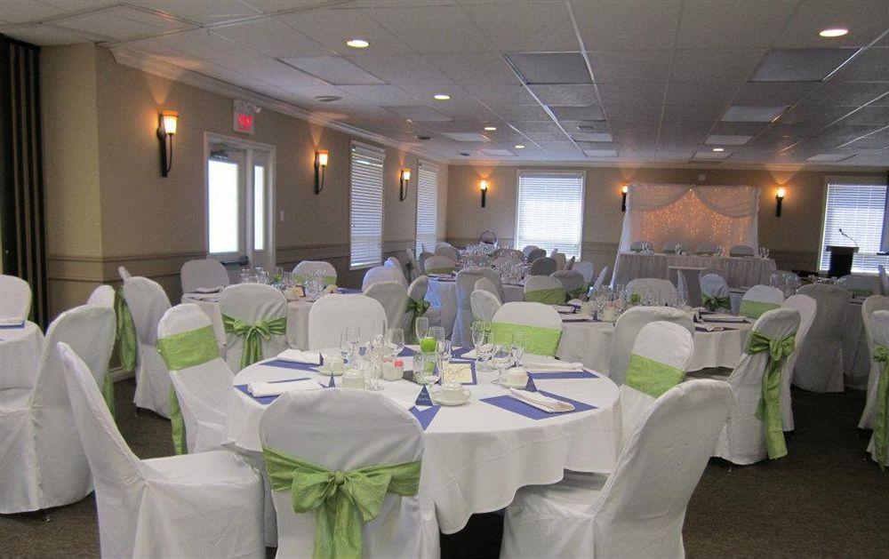 Red Pine Inn & Conference Centre Alliston Exterior foto
